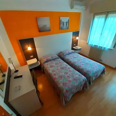 Hotell Al Molino 2*